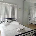 Luxe Livadia, 10 Personen * Кандия