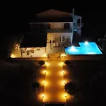 Luxe Livadia, 10 Personen