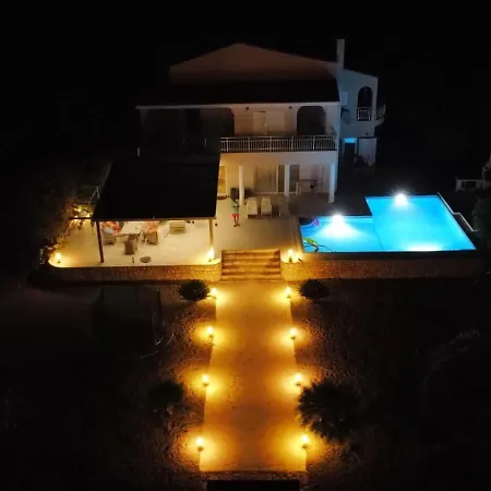 Luxe Livadia, 10 Personen