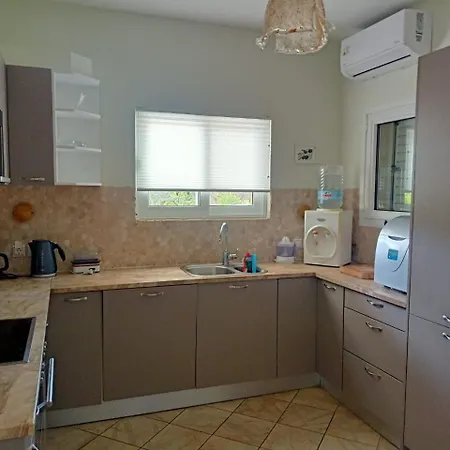 Luxe Livadia, 10 Personen Villa Kandia