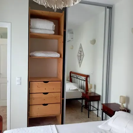 Luxe Livadia, 10 Personen * Kandia