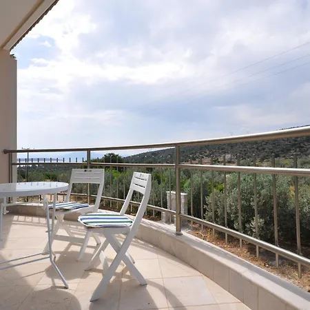 فيلة Luxe Livadia, 10 Personen