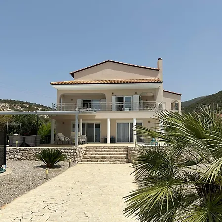Villa Luxe Livadia, 10 Personen *