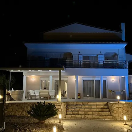 Luxe Livadia, 10 Personen Villa Candia