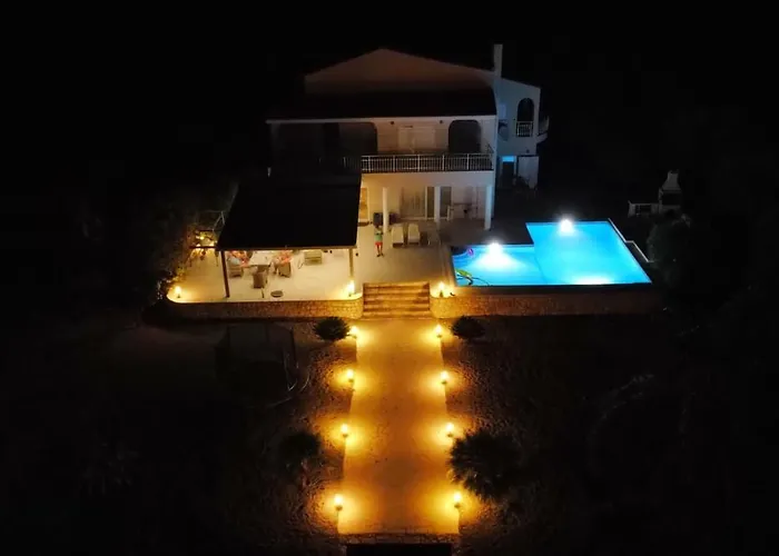 Luxe Livadia, 10 Personen