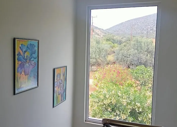 Vila Luxe Livadia, 10 Personen